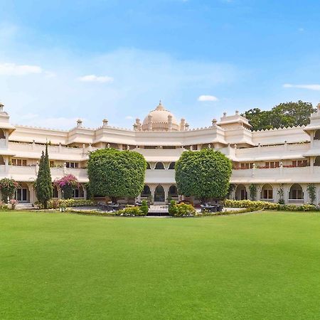 Gateway Aurangabad - Chhatrapati Sambhaji Nagar Екстер'єр фото